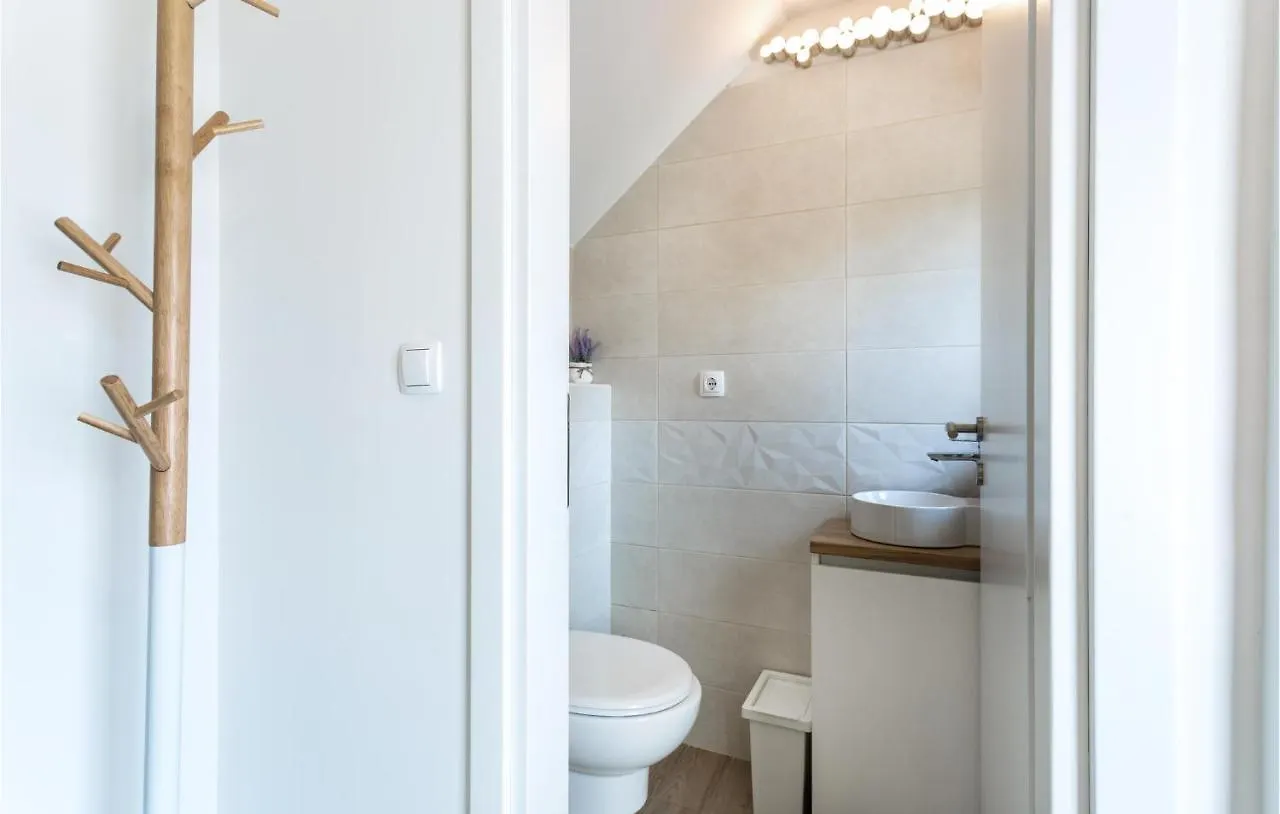 Amazing Home In Polje With Wifi 0*, Polje (Krk) Croatia
