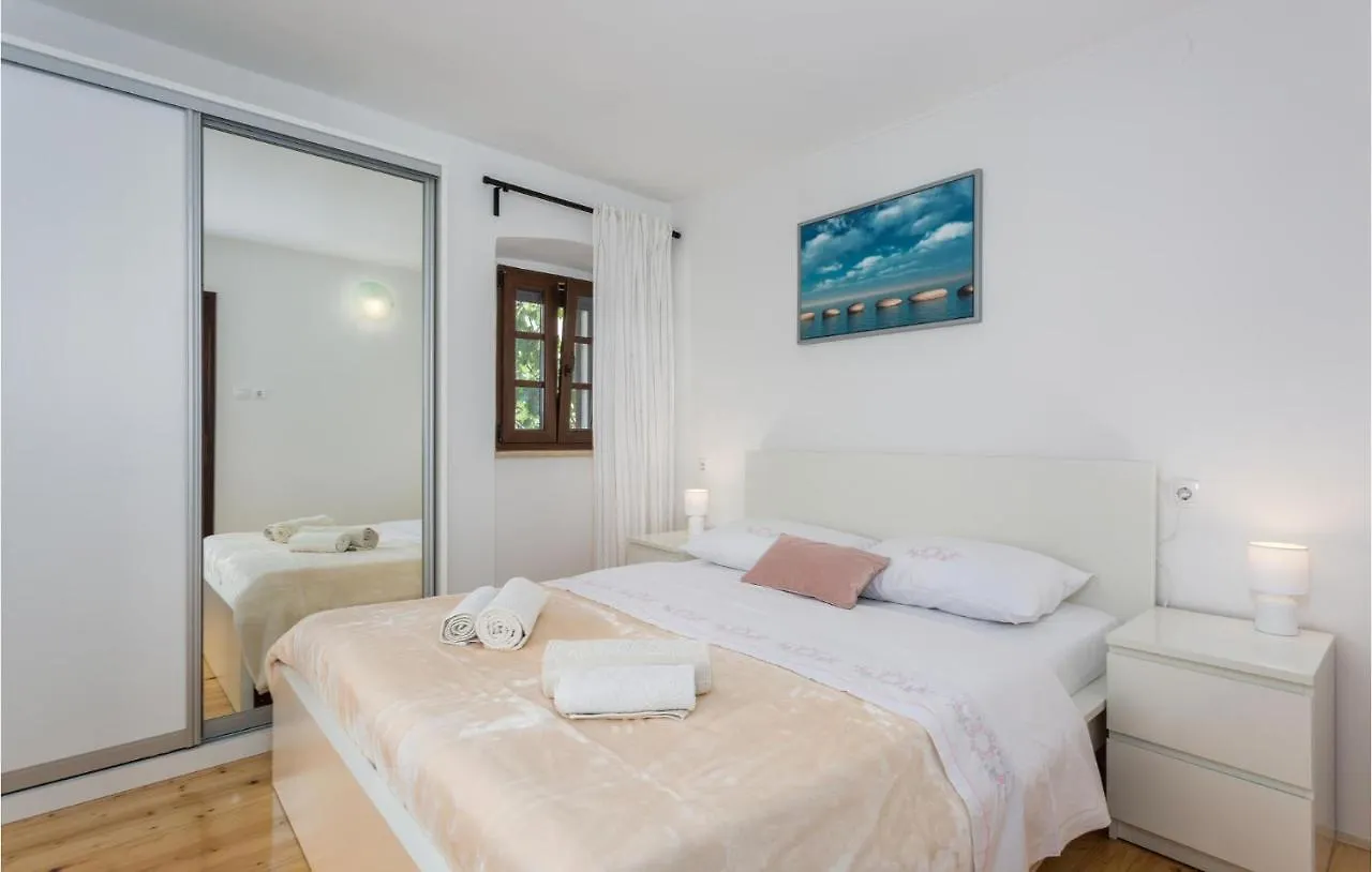 Amazing Home In Polje With Wifi 0*, Polje (Krk)
